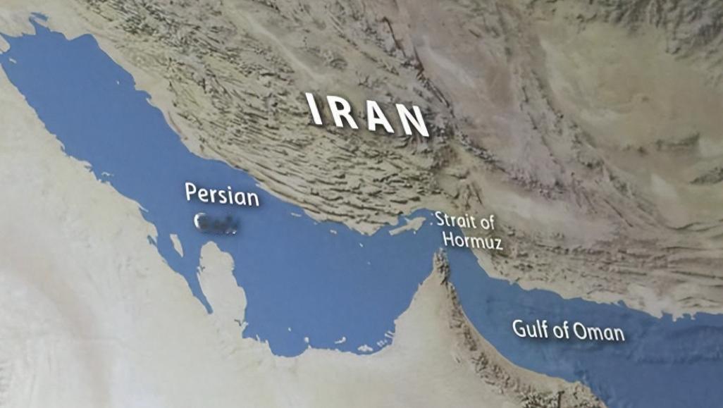 伊朗这次不再是嘴上说说——直接亮出了波斯湾海底光缆这张王牌！全球37%的互联网流