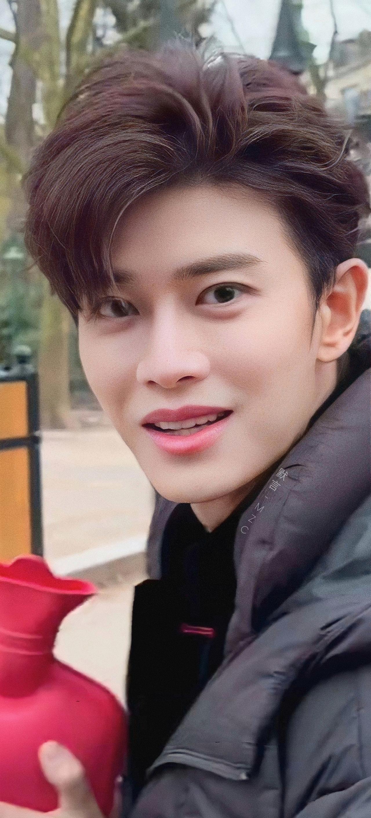 电视剧暮白首超话 

缺阅读，看到的点点，谢谢～🩵

🤎🤎🤎🤍🤍🤍