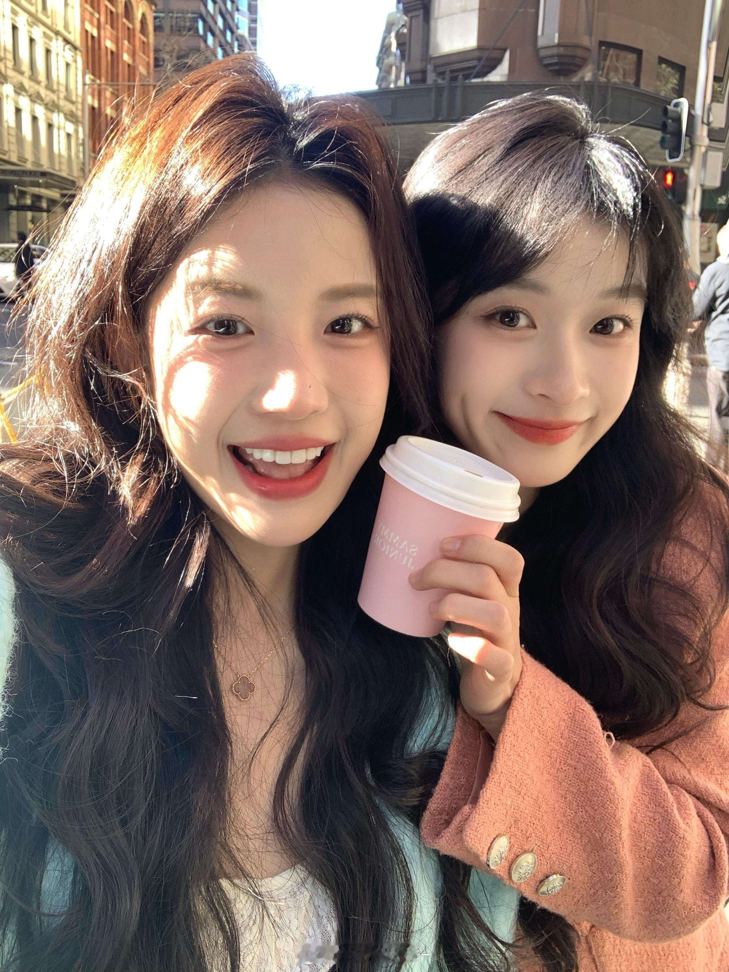 🩵💗 ​​​