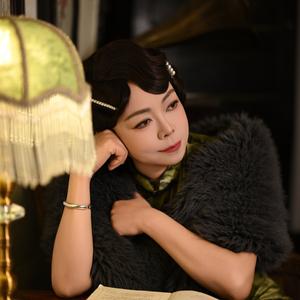 行走的70后目成