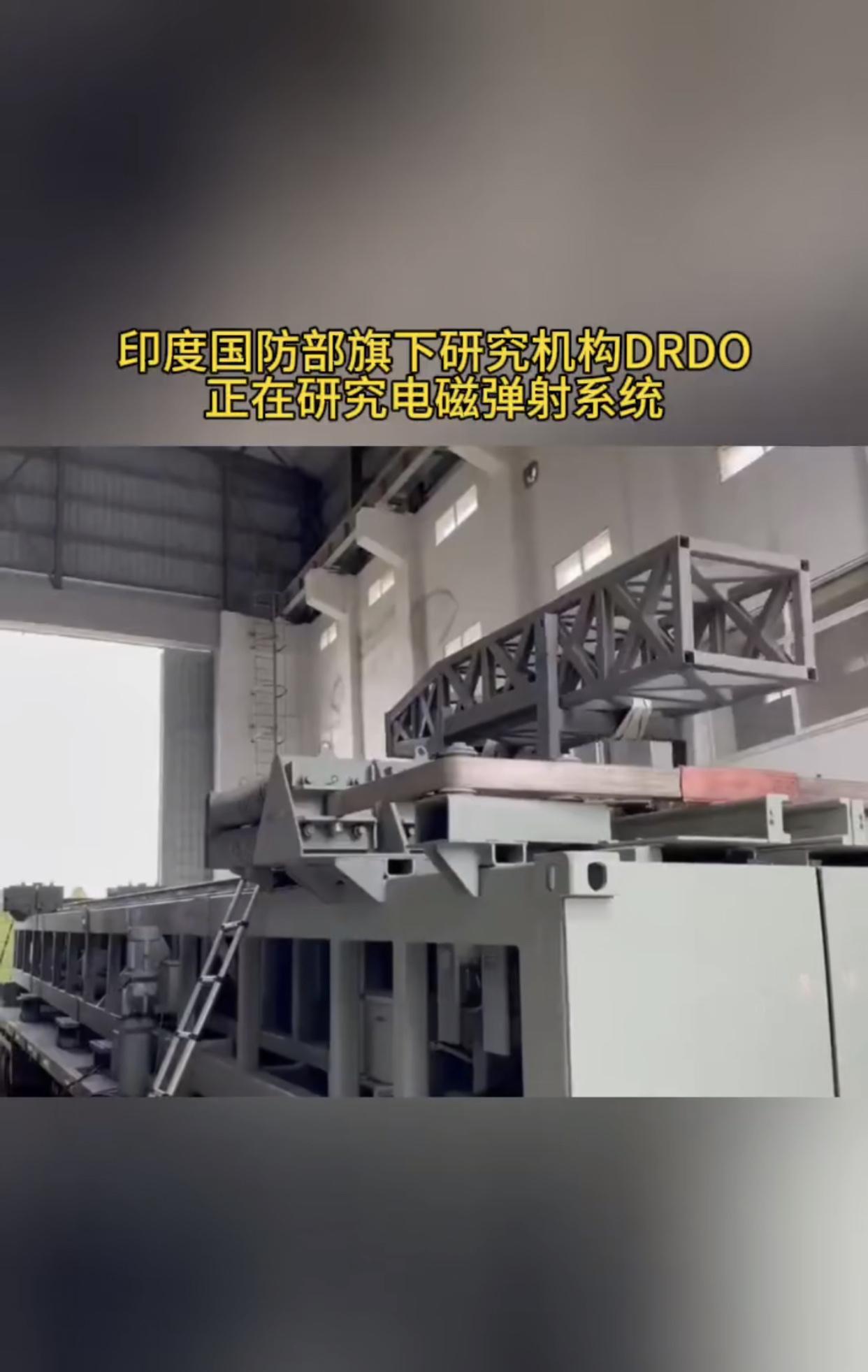 印度在看到中国的福建舰航母上的电磁弹射系统如此好用且强大后，已经要求印度国防部旗