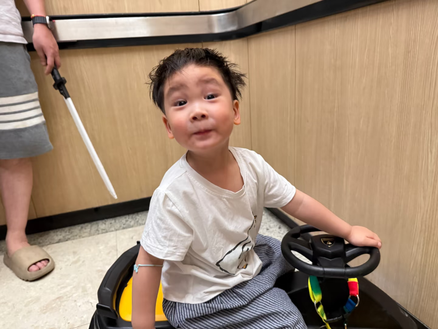 别人的孩子像彭于晏我的孩子像乔衫