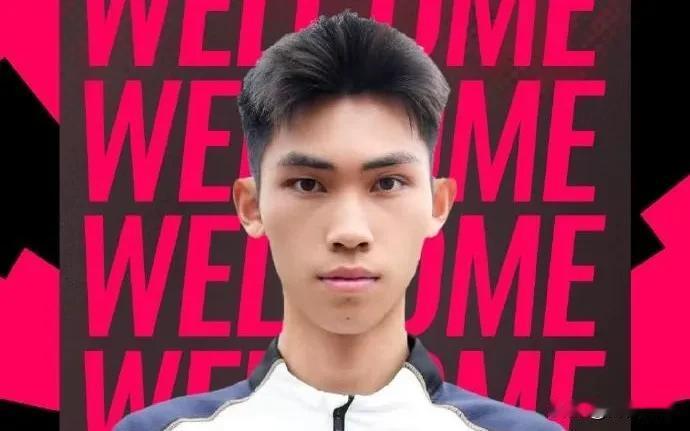 日本有圣图尔登，中国有草蜢！据知名体育博主“莱斯特城小狐狸”透露，星桥集团已经完