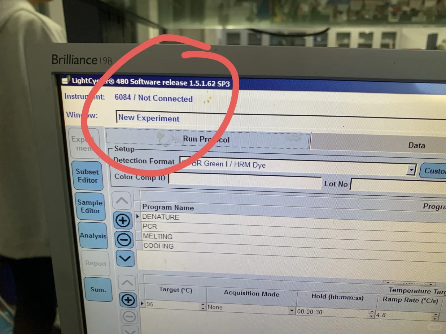 做实验半小时，找东西两小时