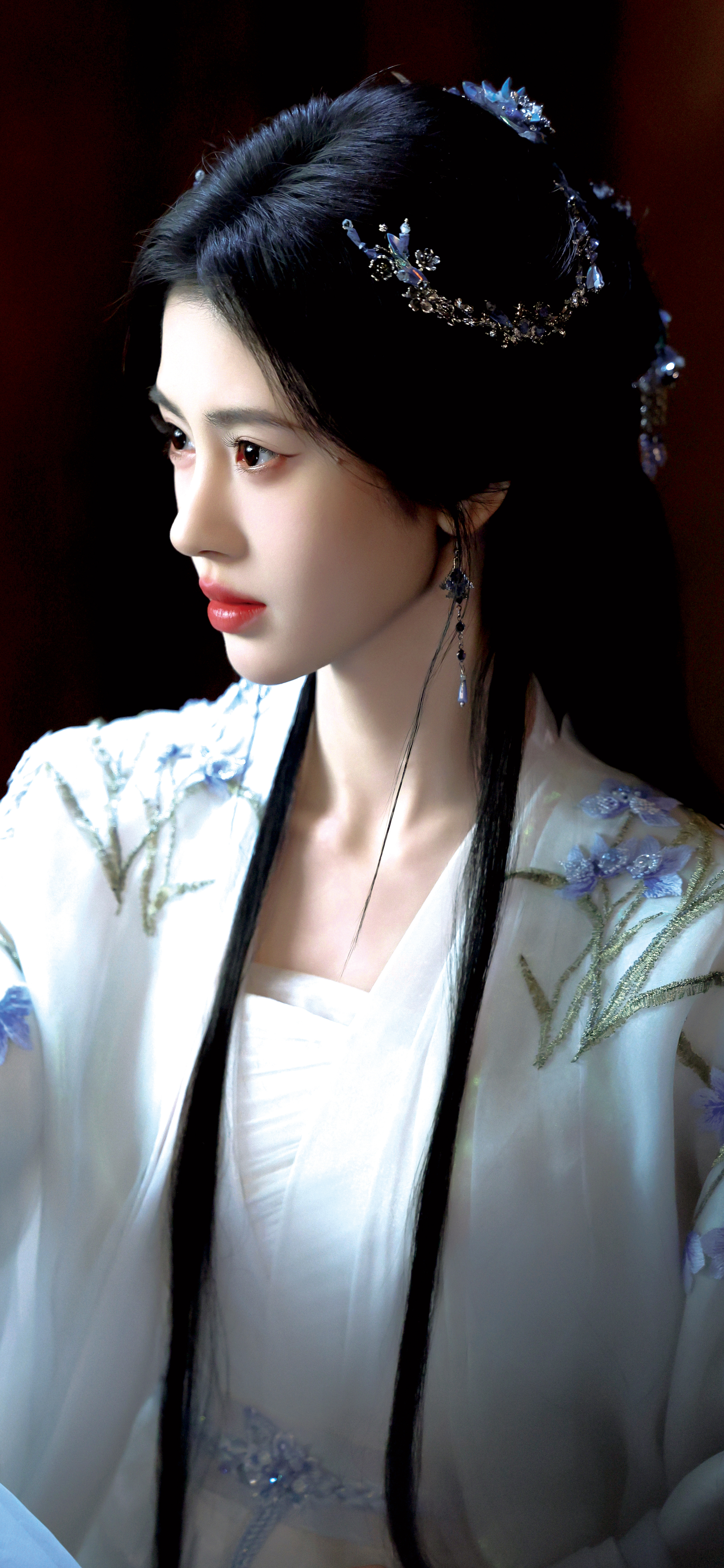 漂亮芜衣壁纸大放送鞠婧祎 