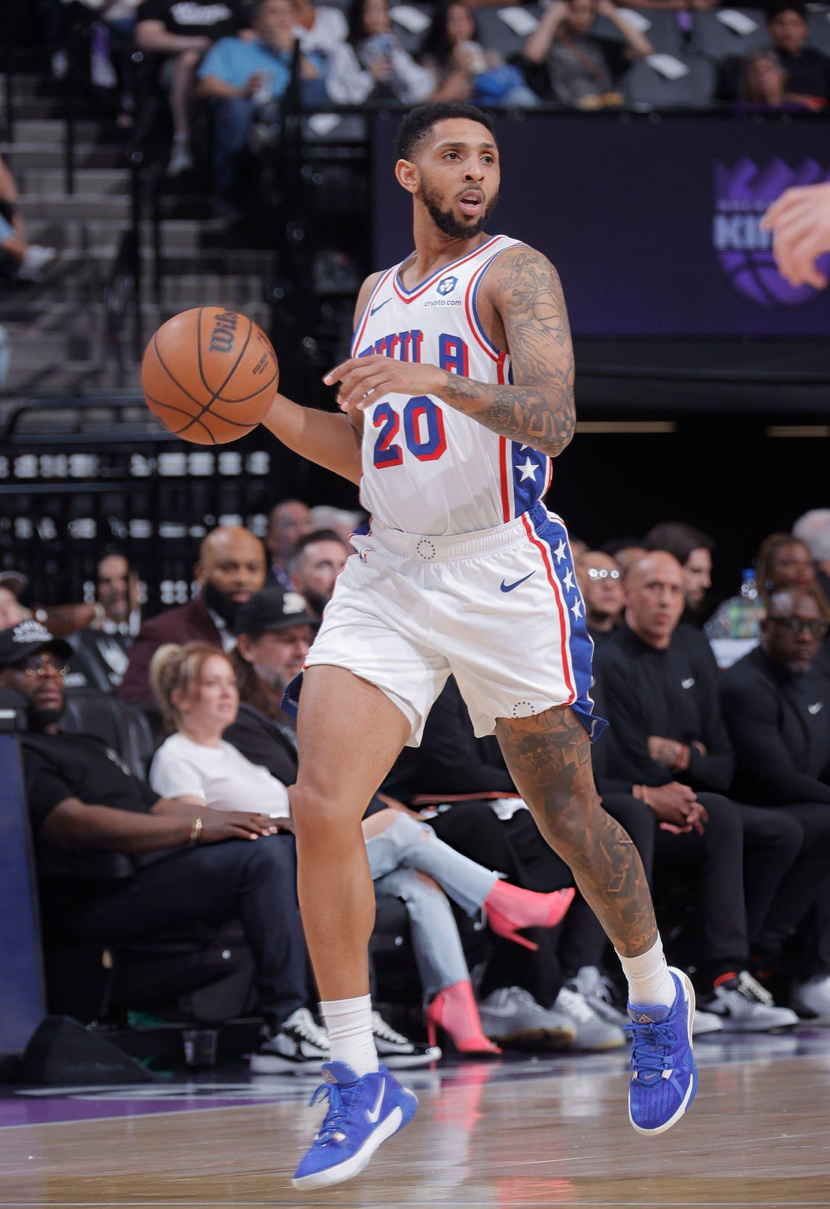 卡梅隆·佩恩今日上脚 Nike Freak 1，这款字母哥的初代签名鞋虽然已推出