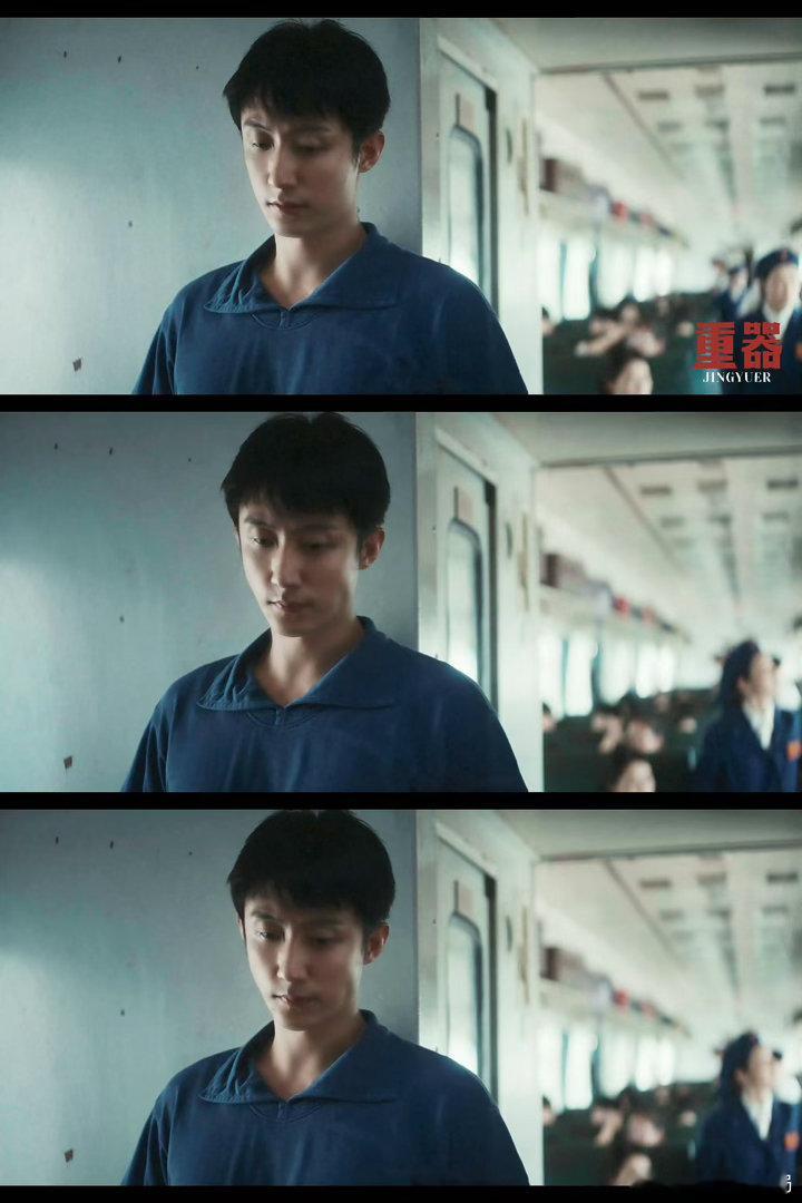 黄景瑜新剧在衣服上写代理书电视剧重器明知前路有风险依旧选择出手相助，衣服写下的不