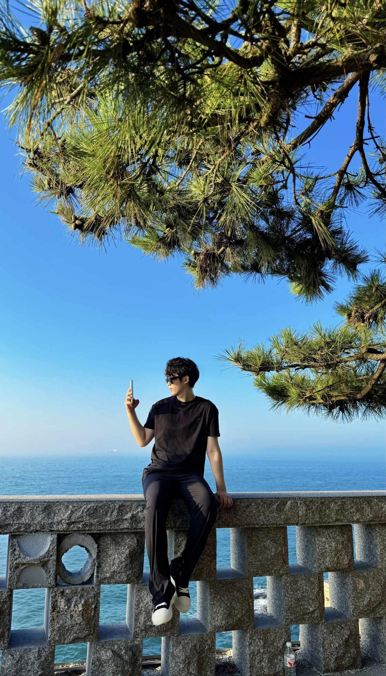 小麦岛日记 晴天真的好美🌲
建议石老人看完日出后
五点半六点左右到达小麦岛
人