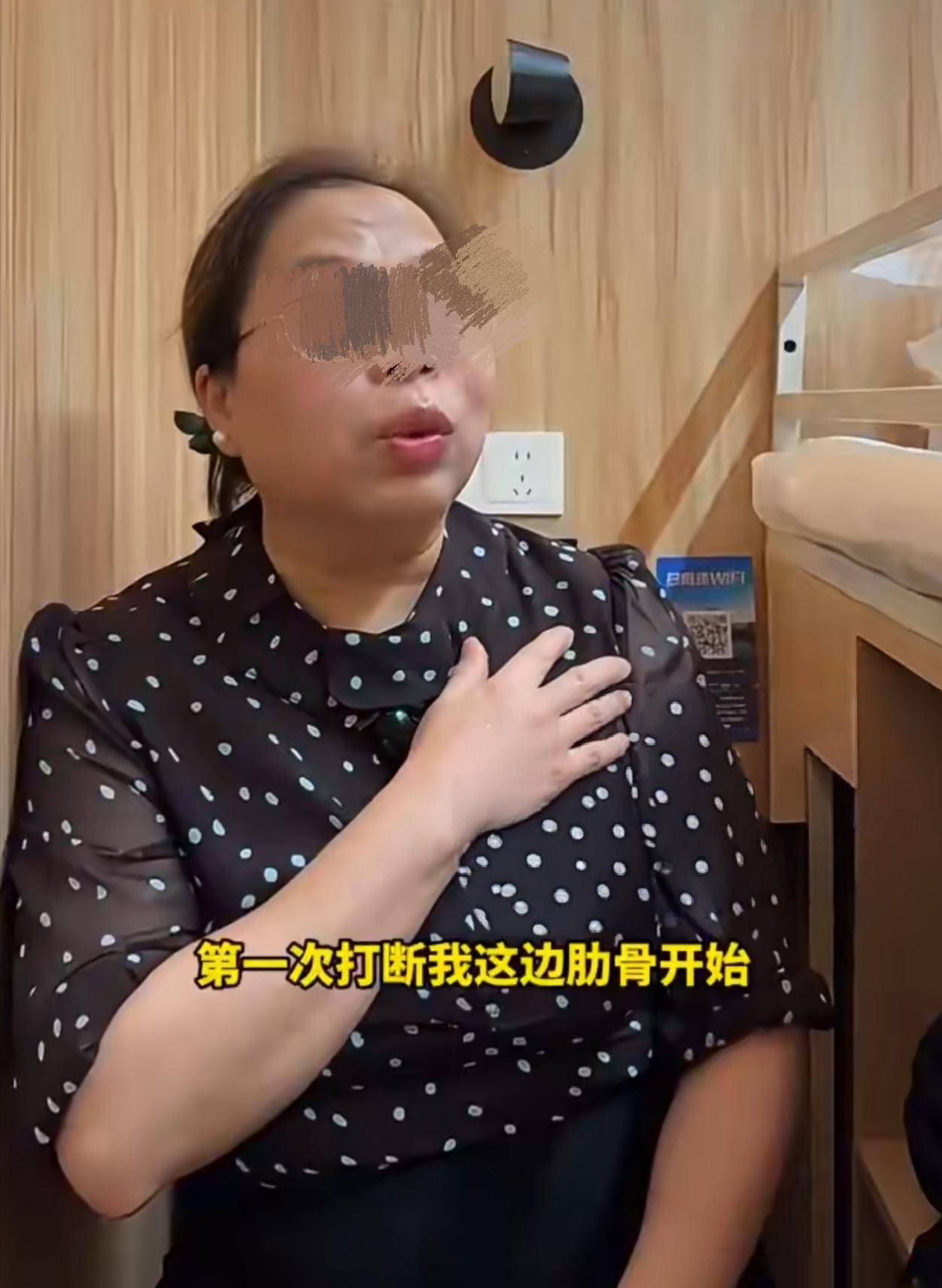 近日，上海普陀区法院审结一起离婚后财产纠纷案件，一对退休公职、国企系统夫妻在诉讼
