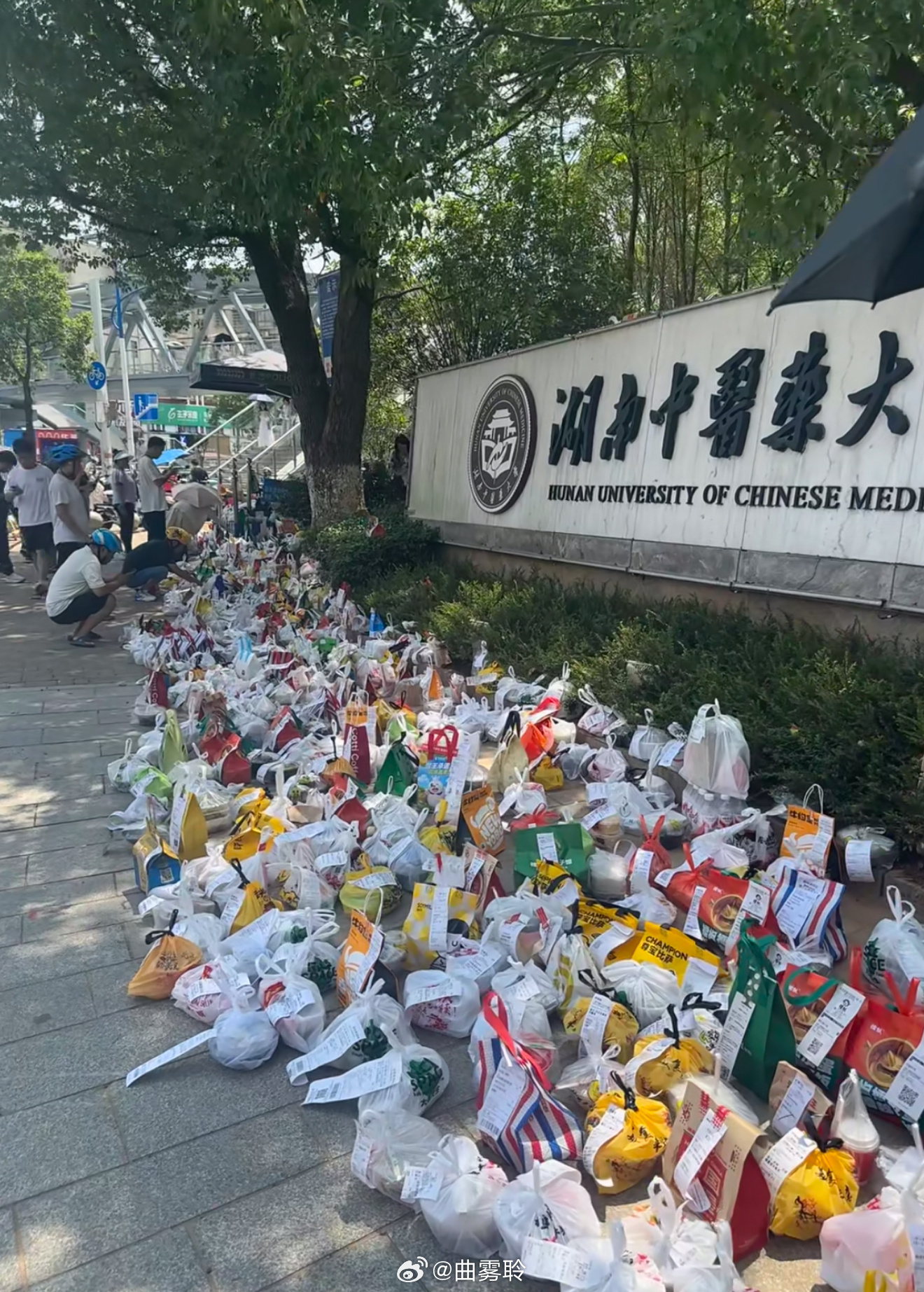 为什么现在的学生都不吃食堂了？ 
