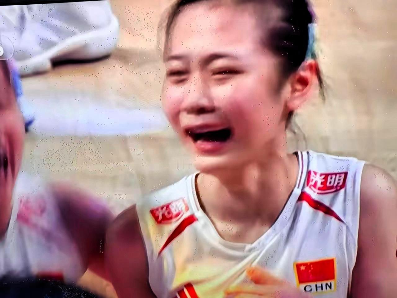 一锤定音，王奥芊不火都不行！

​在三名副攻小将里，王奥芊是
最具有灵气的，虽然