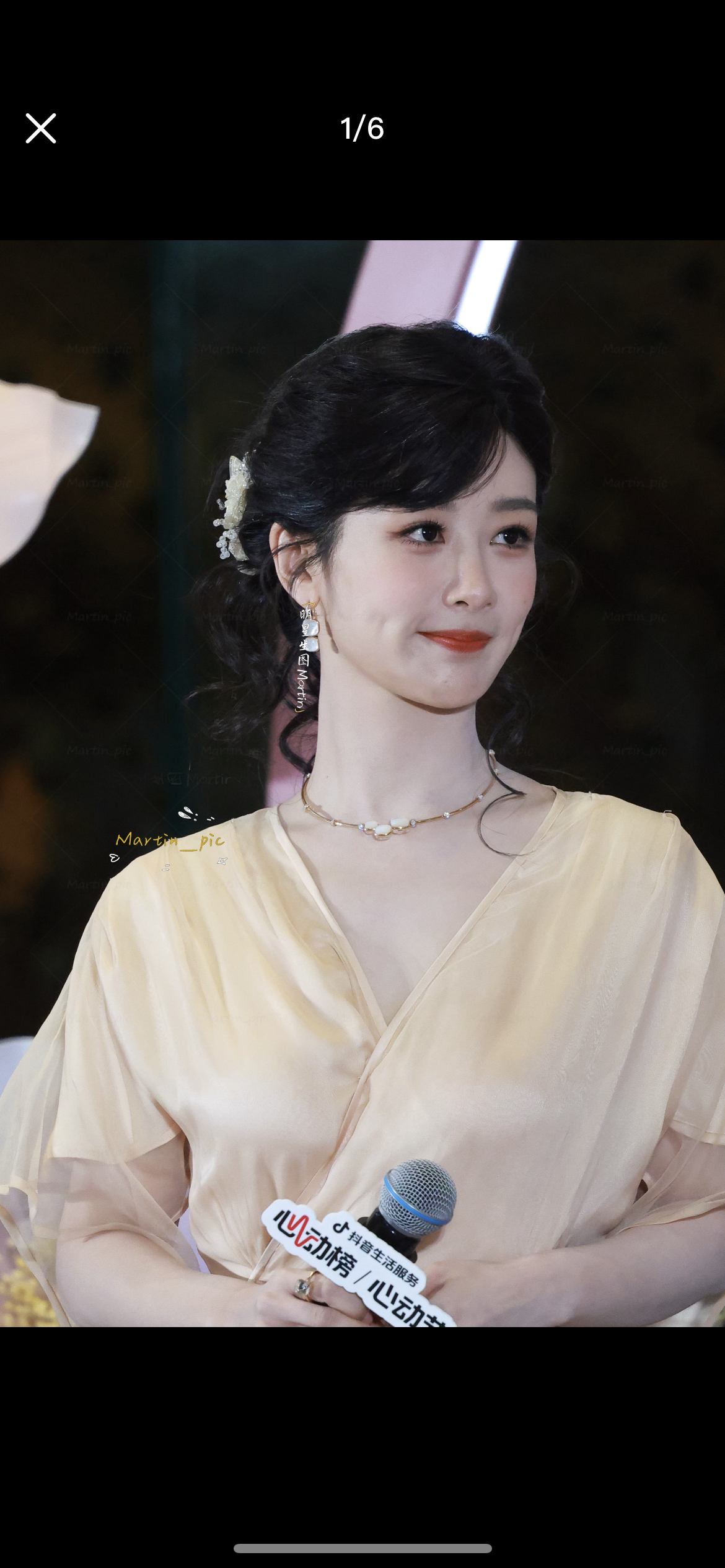 杨紫原相机怼脸直拍，今日份妆容如何？ 