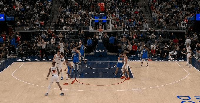 柯林斯太香了，半场15分4篮板打脸泰伦卢，伦纳德不打都不让我首发，我就证明给你看