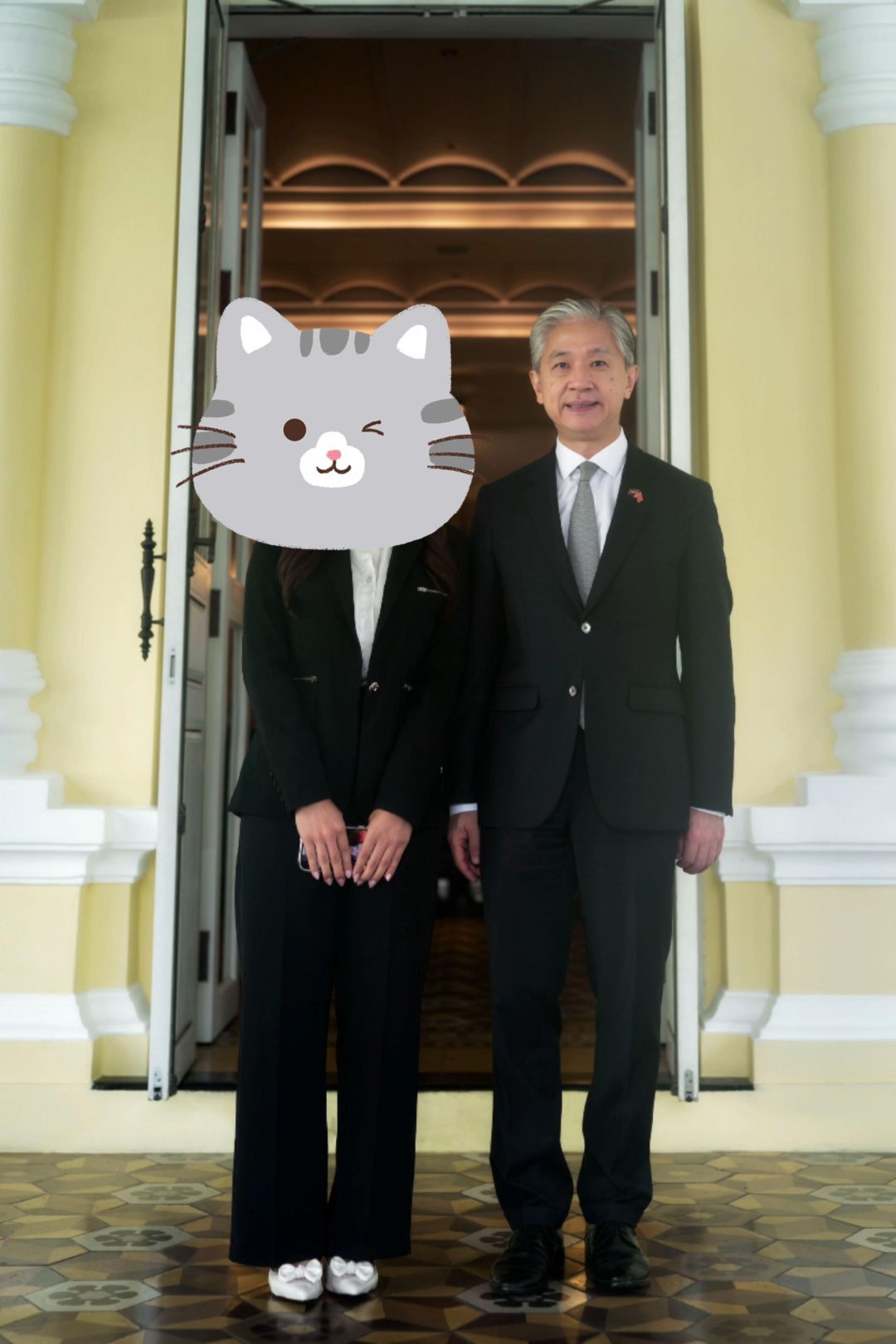 合照又帅又高 