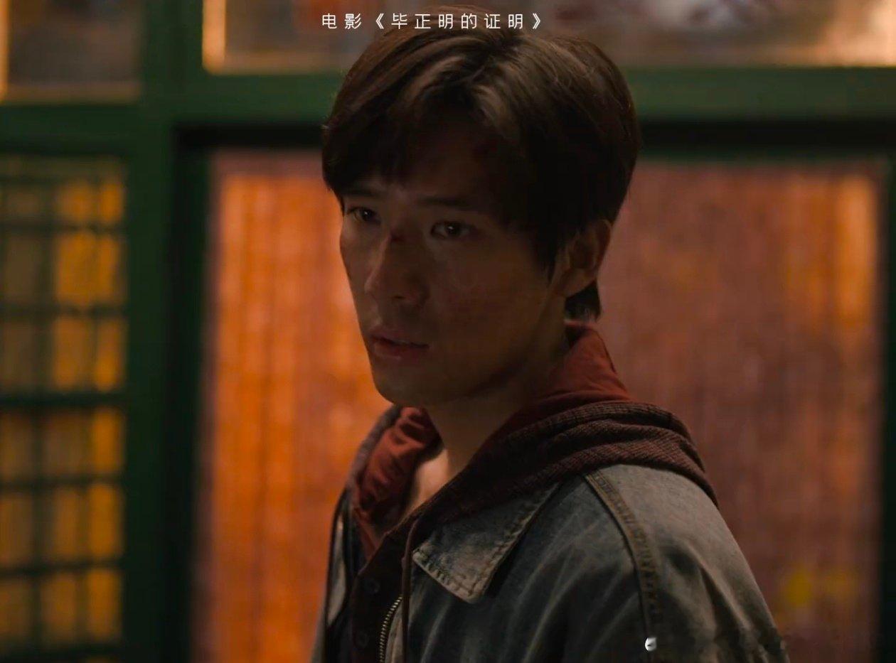 都说了路边的男人不要捡大白桃和毕正明的故事线太好哭了。她明知道他可能不对劲，还是