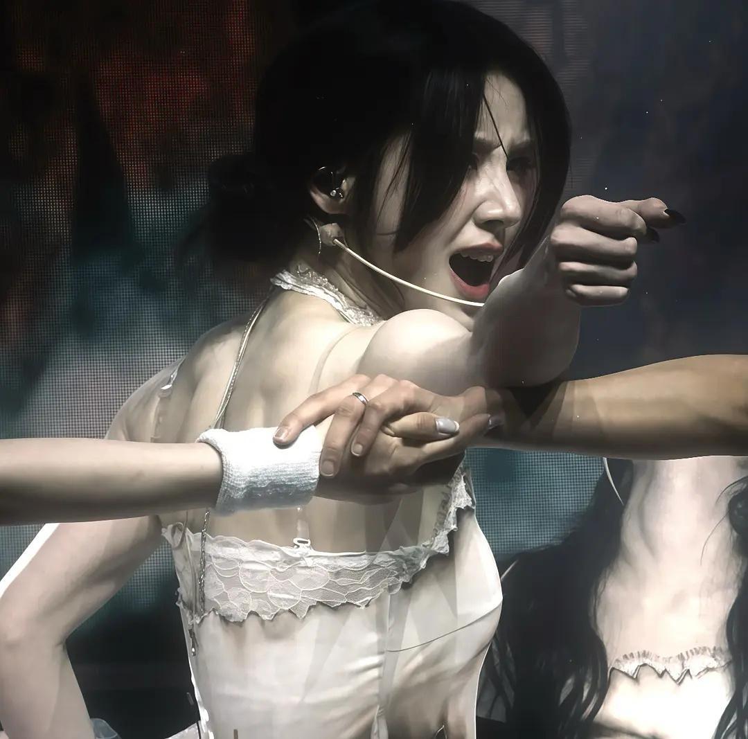 【田姬振】一拳震碎大山的女人 