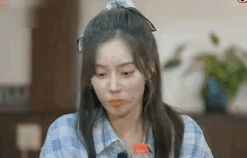 黄子韬这种性格感觉谈恋爱还好，但真要结婚过日子还是慎重吧，参加综艺各种中二完全就
