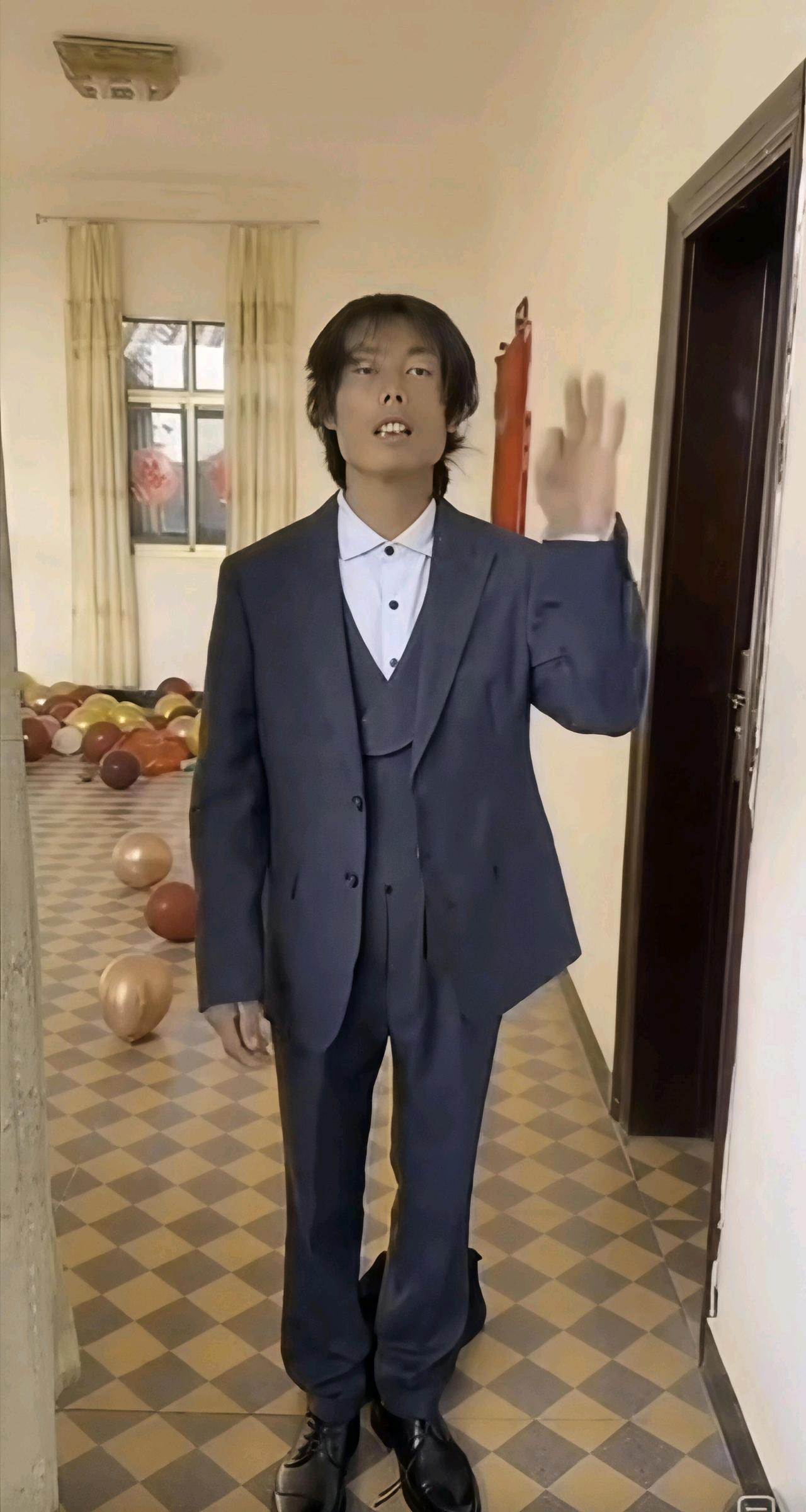 大王还记得云南之行吗？大王其实云南之行，你也欺骗了粉丝，说第一次去云南，让那么多