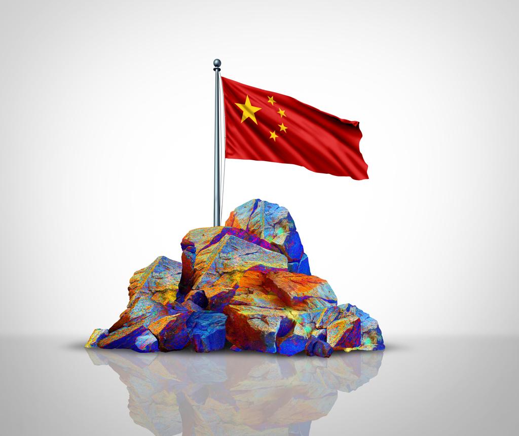 “稀土核弹”炸响后，曾经给我们断供光刻机的阿斯麦（ASML）彻底天塌了！
近日，