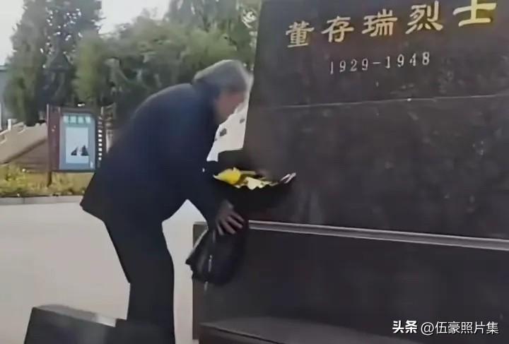 2024年5月25日，86岁的董存梅老人，在家人的陪同下，从北京专程回到哥哥的故