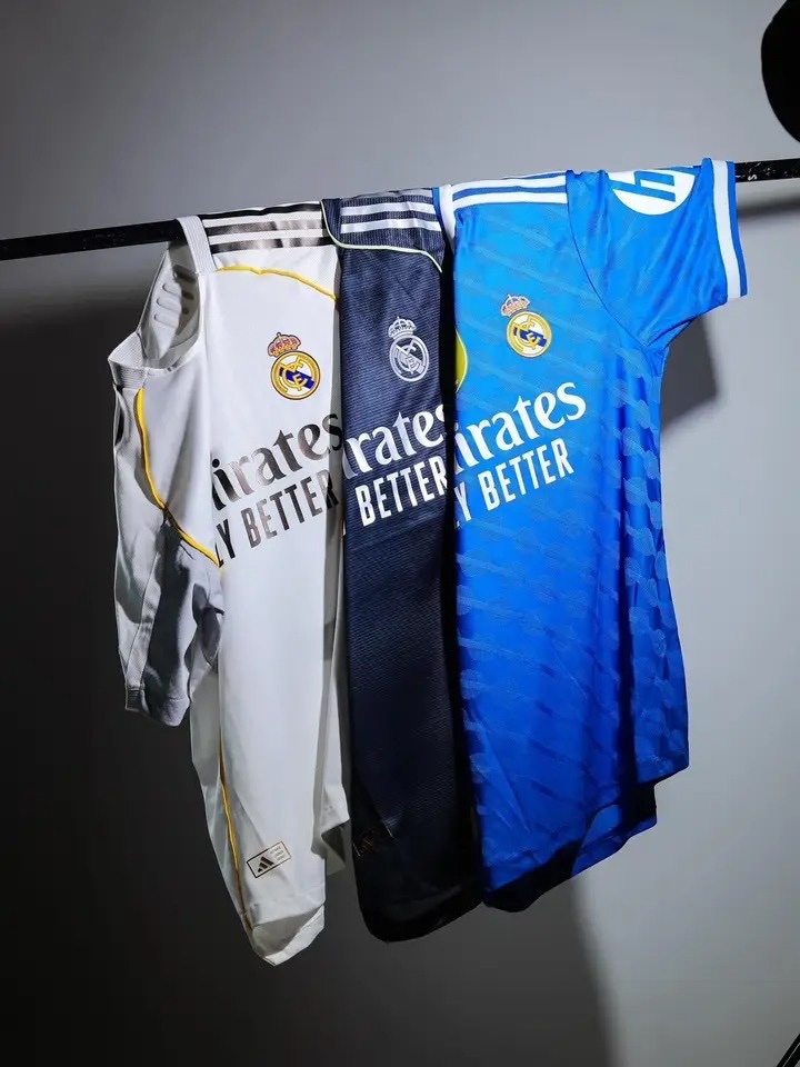 皇马2025/26赛季球衣。🤍💙皇马球衣halamadrid ​​​