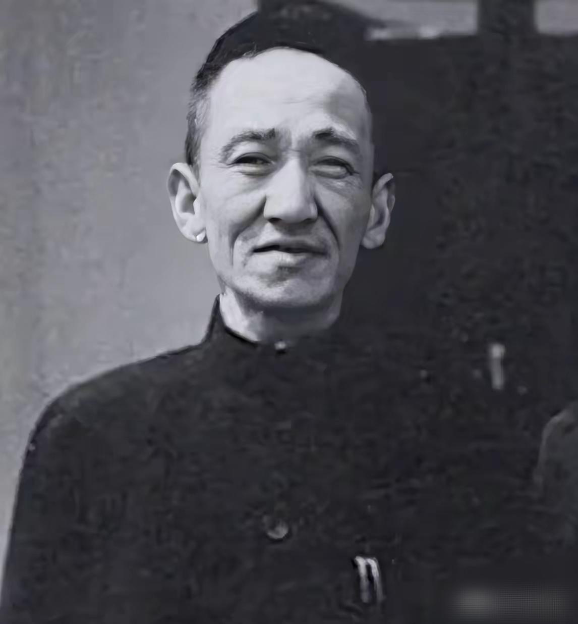 国民党第一支笔陈布雷读完《论持久战》长叹一声：此人若在南京，我当何处容身。
 