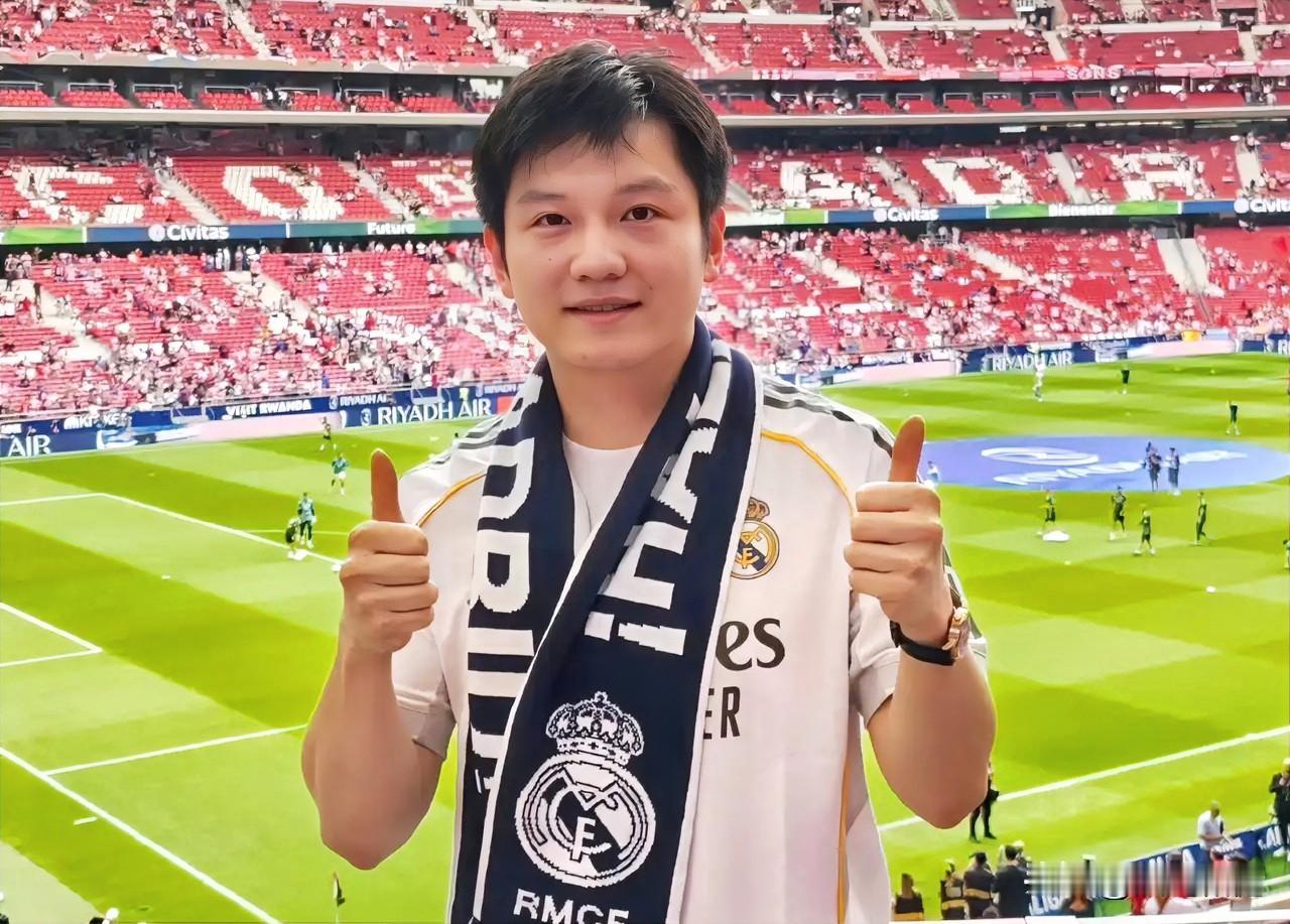 樊振东受邀解说世界杯决赛

这是美加墨世界杯的压轴大戏，国乒金满贯队员樊振东解说