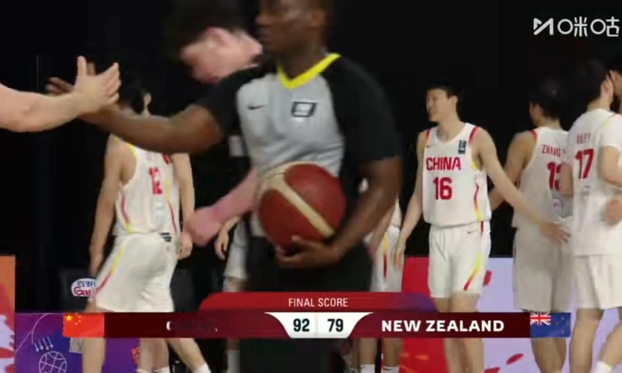 哇塞！拿下！U17男篮超级大逆转新西兰！进入世界杯9，10名争夺战！
这场比赛太