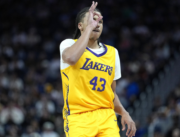 NBA夏季联赛加州经典赛，湖人双加时93-91通过沃特森的补篮绝杀逆转热火。赛后