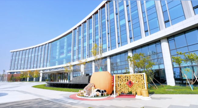 #董事长病逝未成年女儿继承9亿股票#【百亿公司董事长去世，未成年女儿继承9亿元股