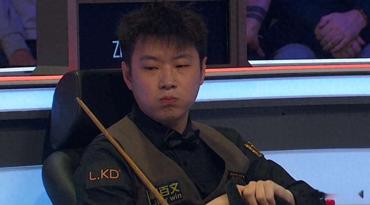 2025英锦赛中国军团战报：德比战落幕，五虎将闯入16强
2025年斯诺克英锦赛