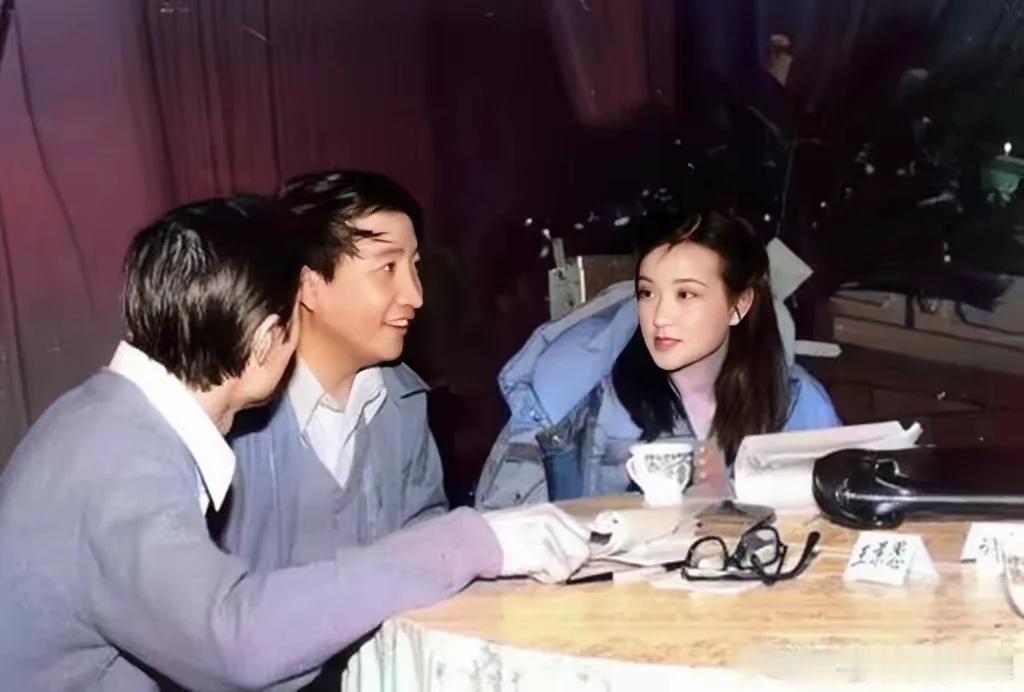 刘晓庆本人最自信的应该是她的美貌，其次才是演技。其实令我们最佩服的却是刘晓庆那百
