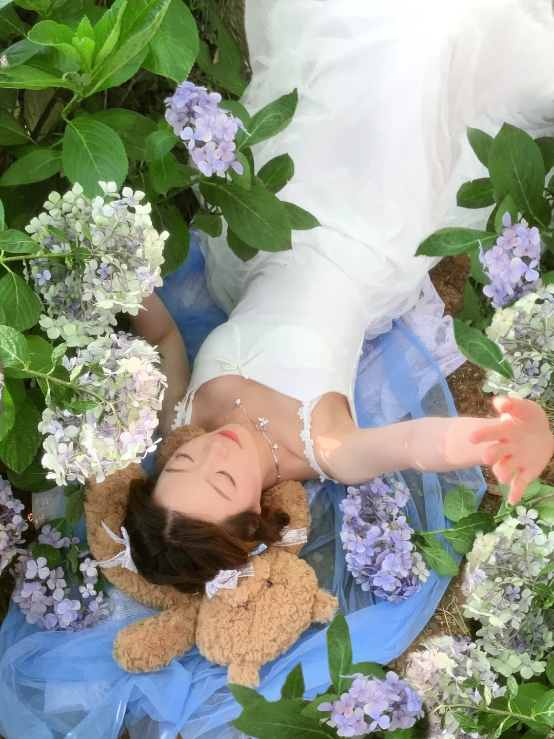 无尽夏✨躺进昆明没有人的蓝色夏天🦋