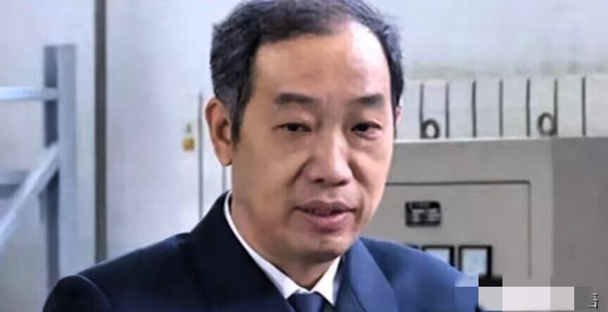 马伟明院士又抛出了一个大胆想法，计划在平均海拔4000米的青藏高原，铺设一条2公