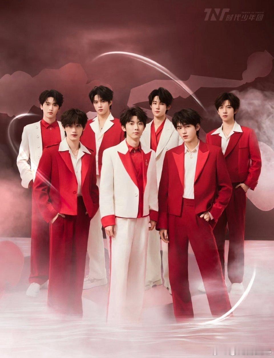 时团站好最后一班岗时团这班得上到蛇年最后一秒 全员合体的时团谁能拒绝啊，蛇年最后