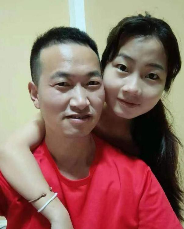 2014年，河南31岁男子，向同岁离异女子求婚，不料女子嫌弃他家贫拒婚后，他决然