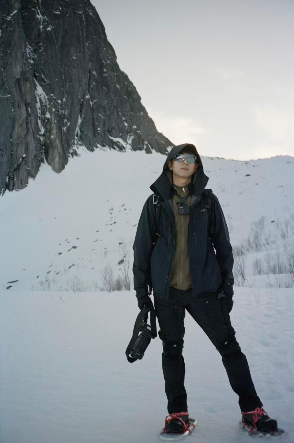 原来韩商言带回挪威的是Links这种自然随性的旅途记录，看着就很治愈，越看越喜欢