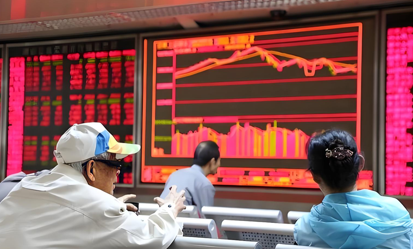 金价黄金4月30日财经早读：今日重点关注储能电池，这轮行情的核心驱动逻辑是石油价