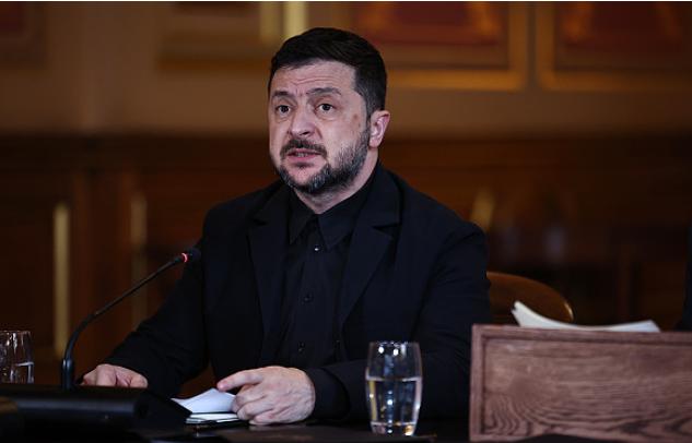 泽连斯基准备脱身？泽连斯基表示，准备在乌克兰举行选举

根据乌克兰当地媒体报道，