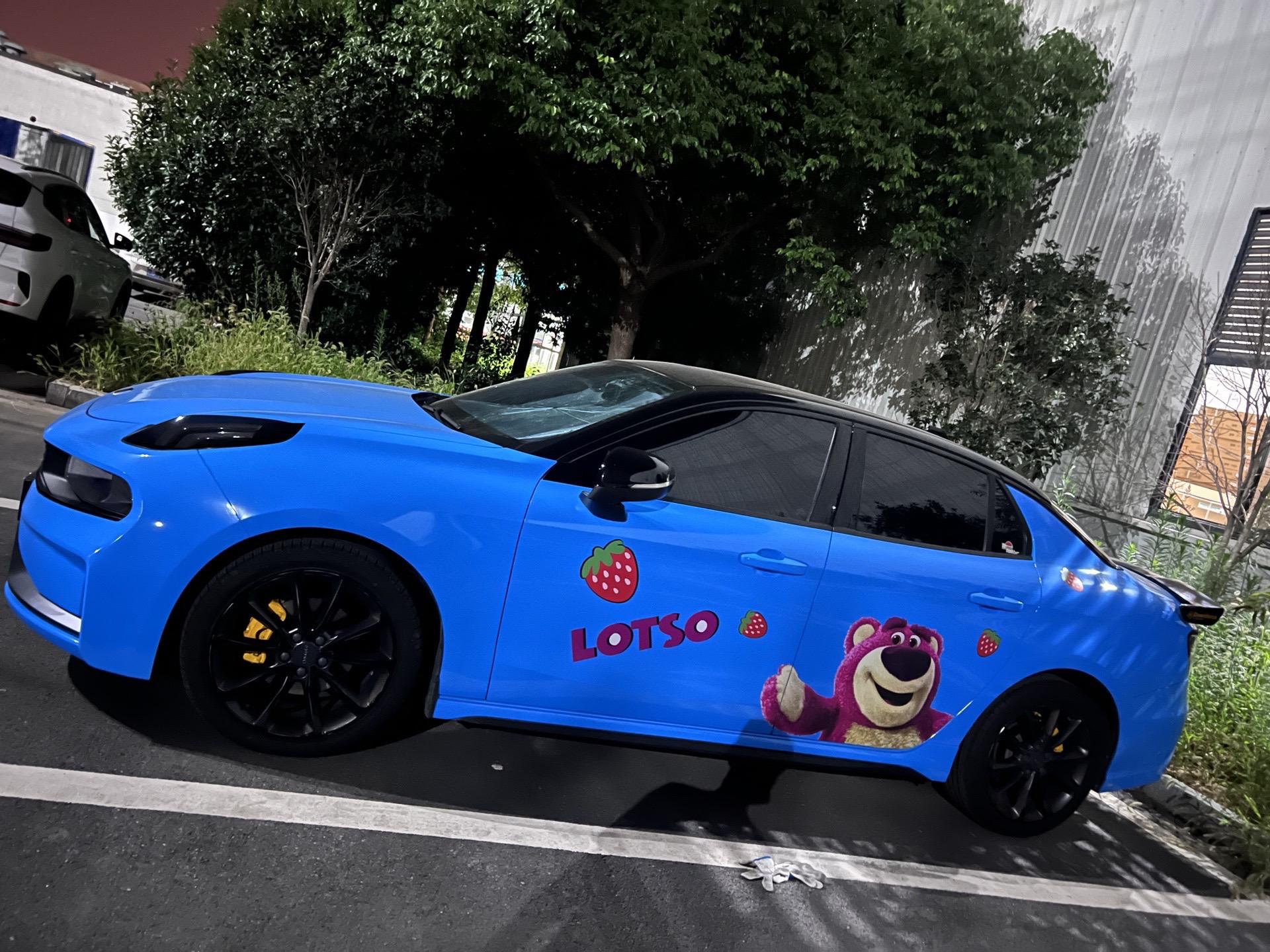 我的下一辆车后驱车➕能上赛道漂移的🚗，前驱车代步而已每一帧都是热爱