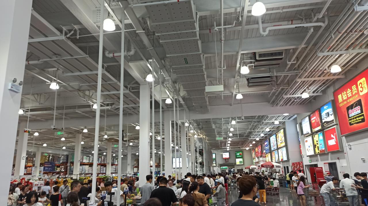 购物吧，开市客好像不要钱一样！

网上世界和现实世界有很大区别，去农贸市场看看，