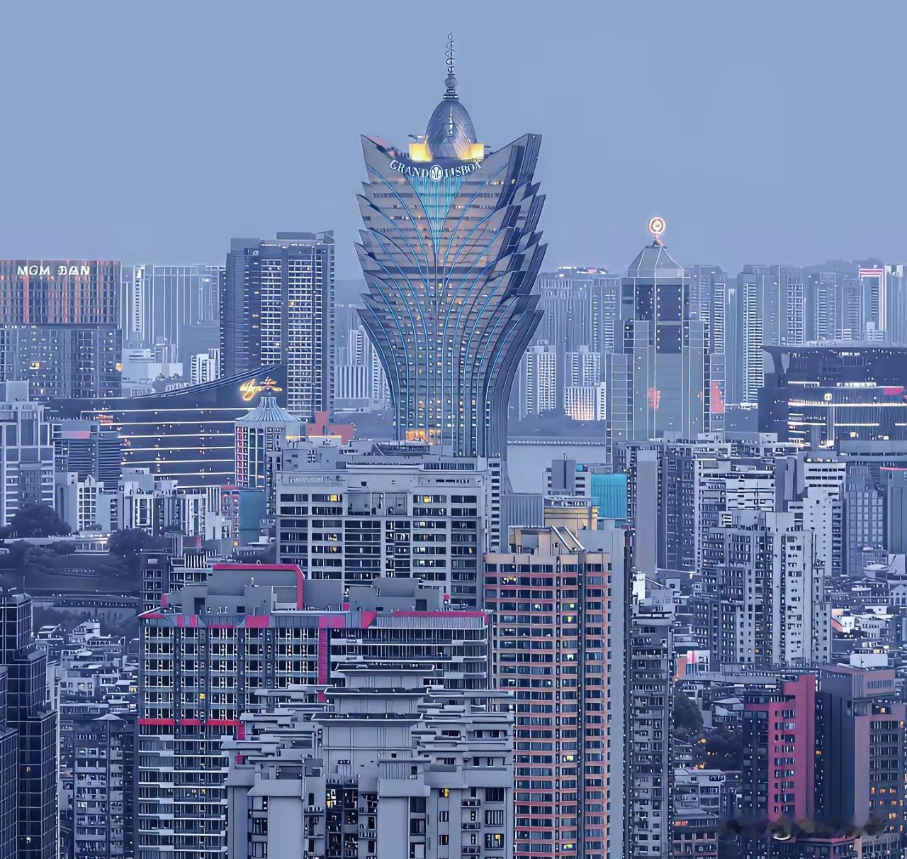 赖清德专机被拦在空中，多国悄悄出手，一个中国原则成了隐形铁网。

赖清德原计划乘