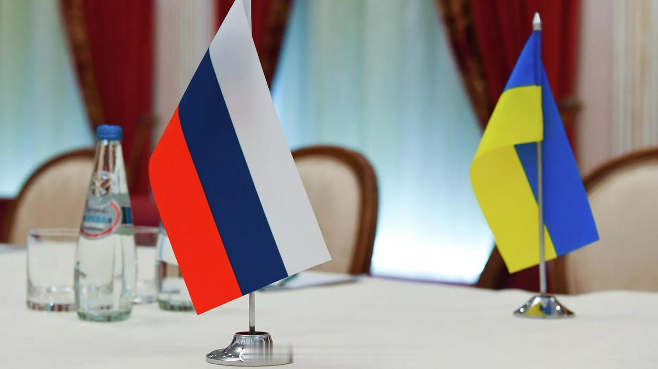 俄美乌三方代表已抵达日内瓦，看三方代表团的名单都能打起来。俄方代表团由“下次是8