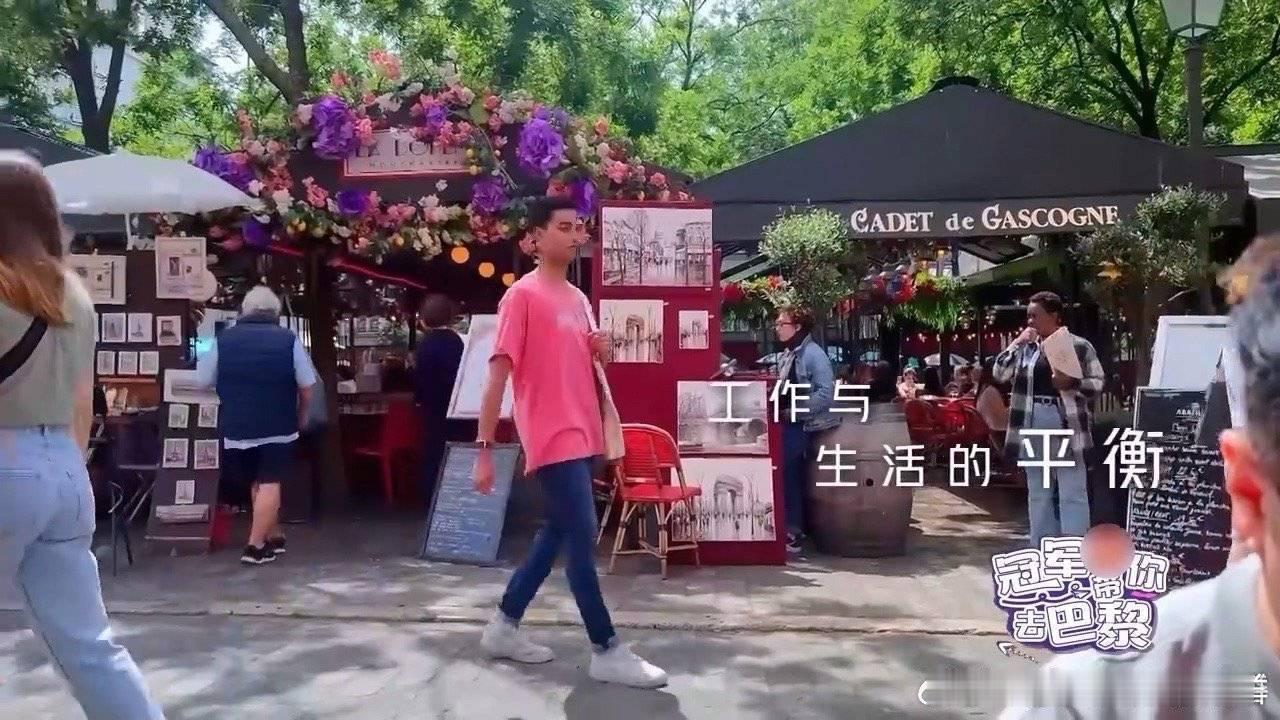 #邓亚萍为国乒队做心理培训#不愧是邓亚萍，在比赛中心态真的很重要，有时候甚至能够