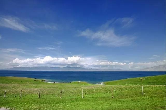 生活就是知道自己的价值、自己所能做到的与自己所应该做到的。——雨果《莎士比亚论》