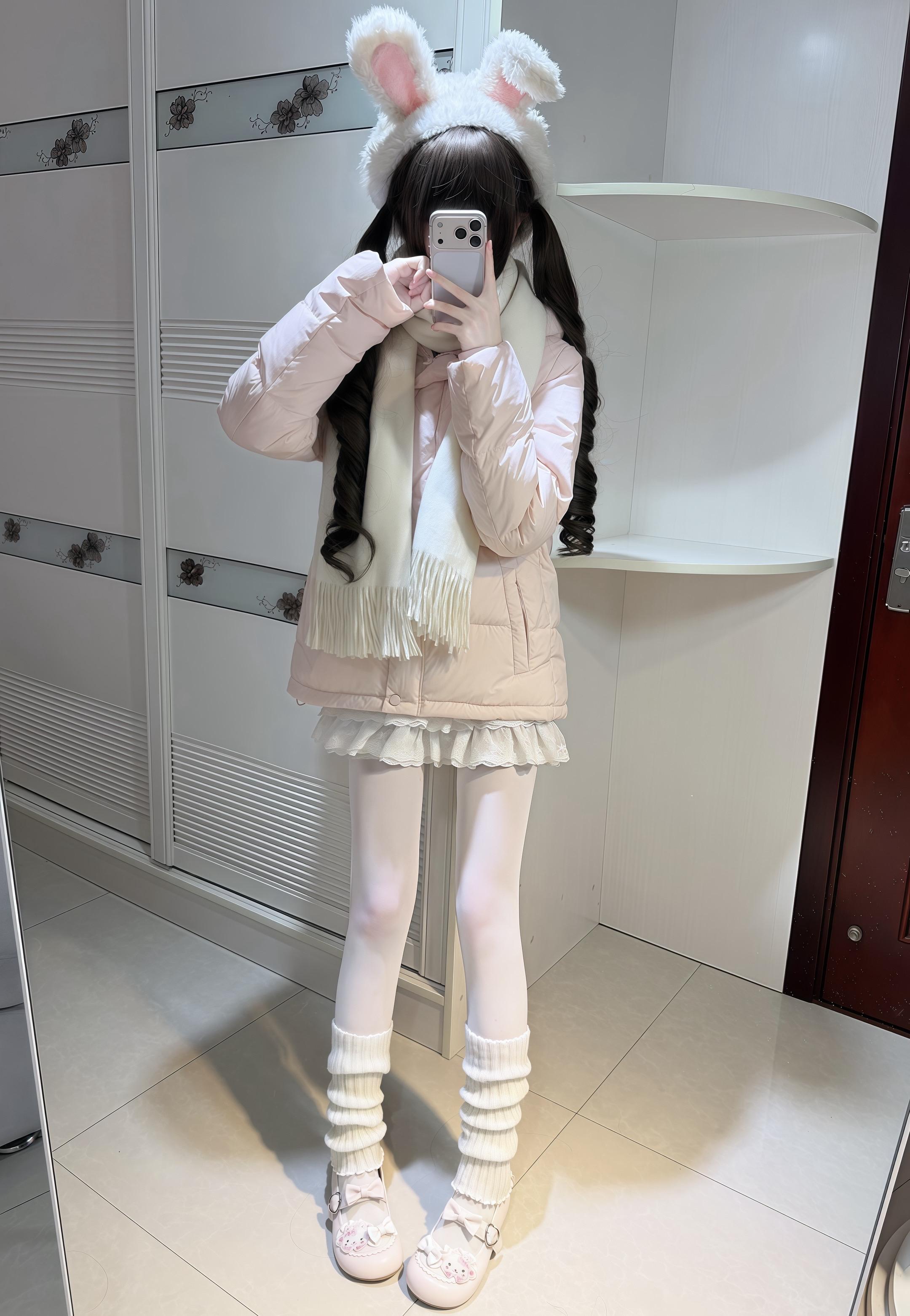 累累的时候就很想傻傻的和另一个柔软的人说些无厘头的话