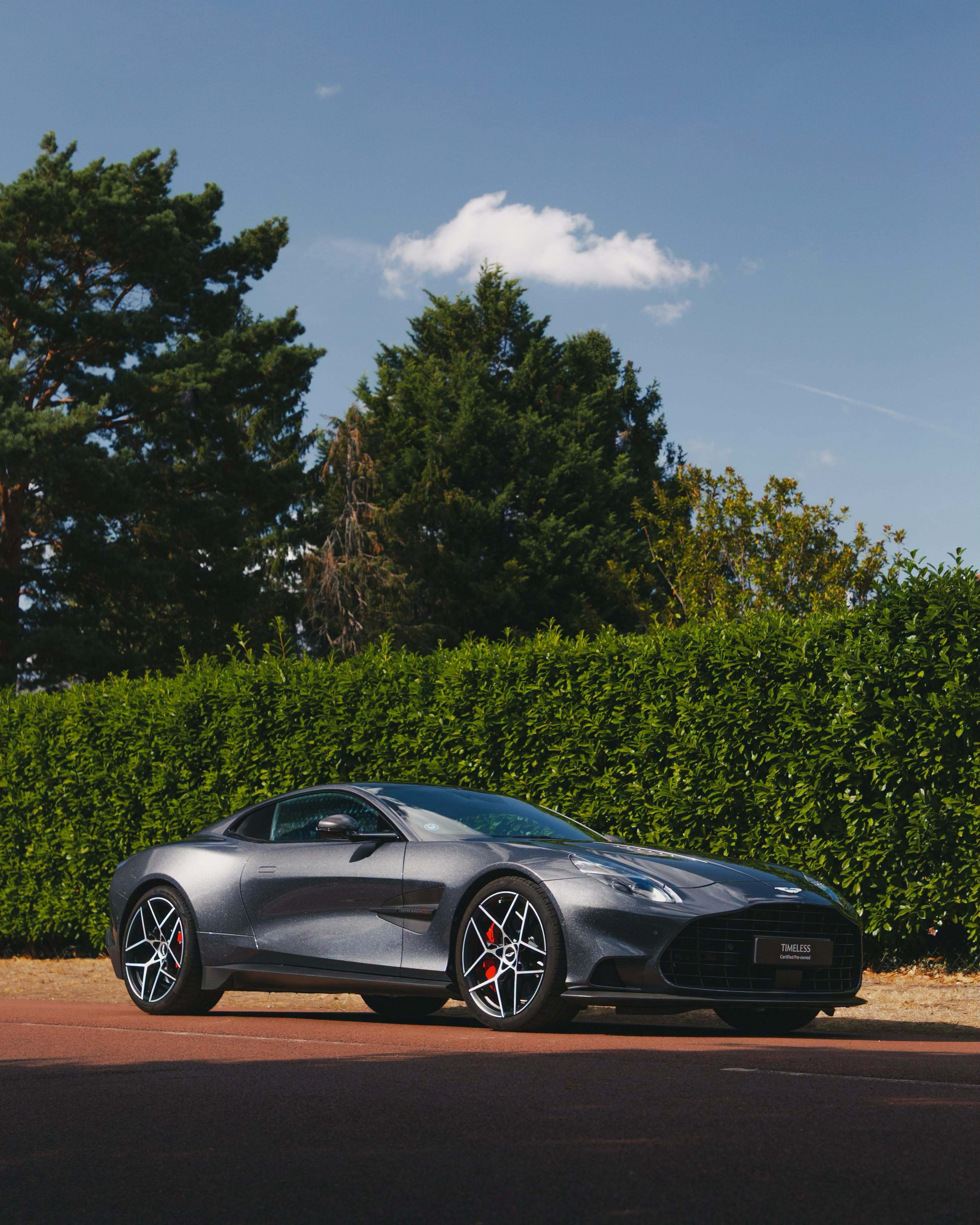 Aston Martin Vanquish阿斯顿马丁astonmartin阿斯顿