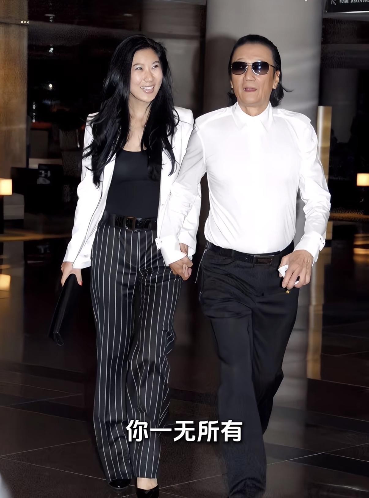 谢贤前女友和前儿媳都把社交平台头像换成黑色，张柏芝与coco未发声，只用行动表示