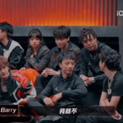 新说唱等候室秒变幼儿园 被等候室的欢乐狠狠戳中！邓典果和TopBarry吵着找严
