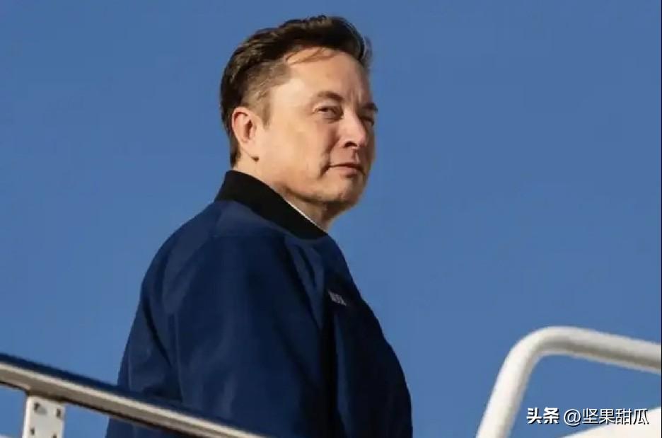 马斯克直言不讳，美国国际开发署直接资助了"引发俄乌战争的革命"。

之前这个部门